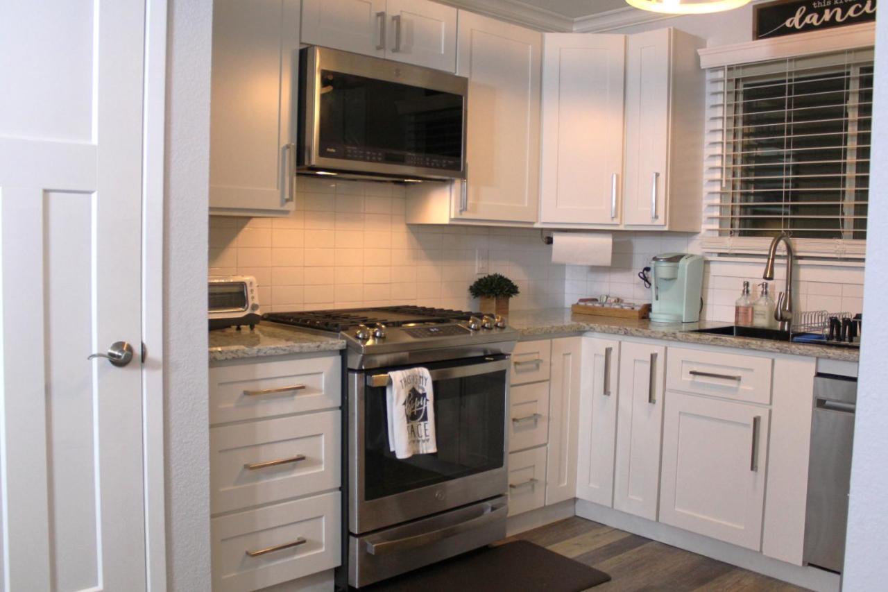 Stay At The Retreat! Gatlinburg-Dollywood เซอเวียร์วีล ภายนอก รูปภาพ
