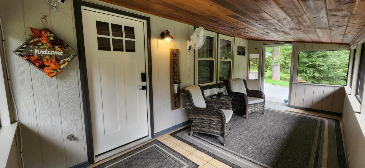 Stay At The Retreat! Gatlinburg-Dollywood เซอเวียร์วีล ภายนอก รูปภาพ